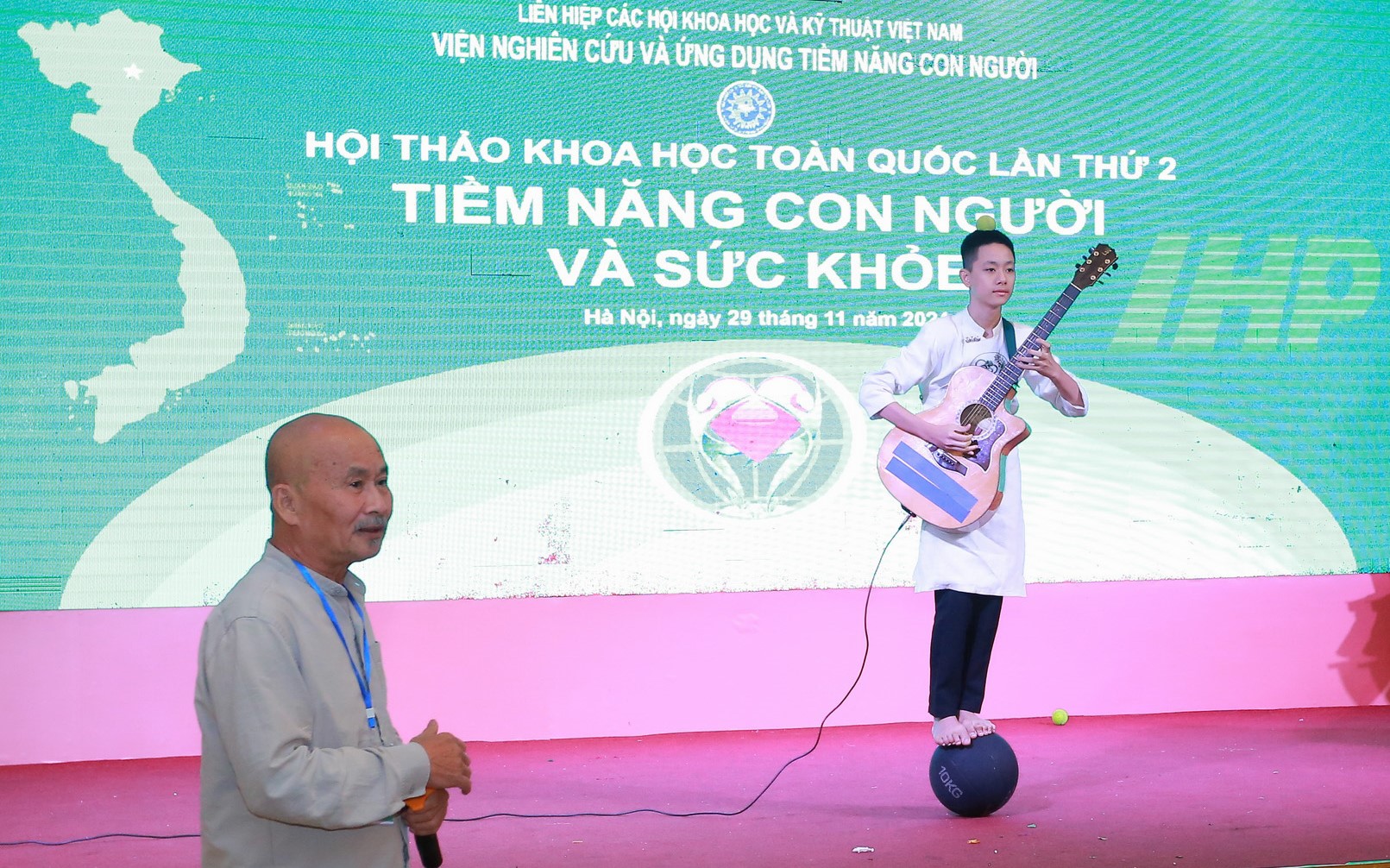 Thiền Năng Lượng Rung Động - Phong Thủy Nội Sinh: Khai phóng tiềm năng con người